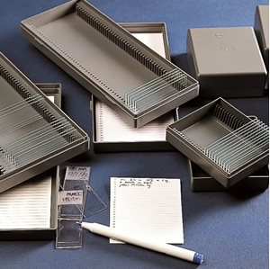 Picture of MICROSCOPE SLIDE BOXES 25 slides KAR276