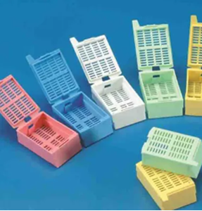 Picture of TISSUE EMBEDDING CASSETTES * Green * PKT100 KAR2925/12